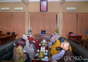 Ho Chi Minh City: Taiwan Buddhist delegation visits Vietnam Buddhist Institute